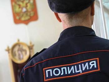 Шумная вечеринка: коксовчанин напал на полицейского