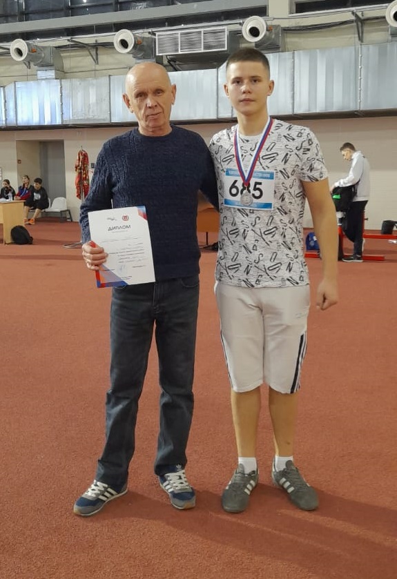 Серебро и  золото в копилке наград у юного коксовчанина