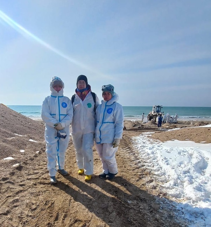 Волонтеры из Белой Калитвы: вклад в чистоту Черного моря