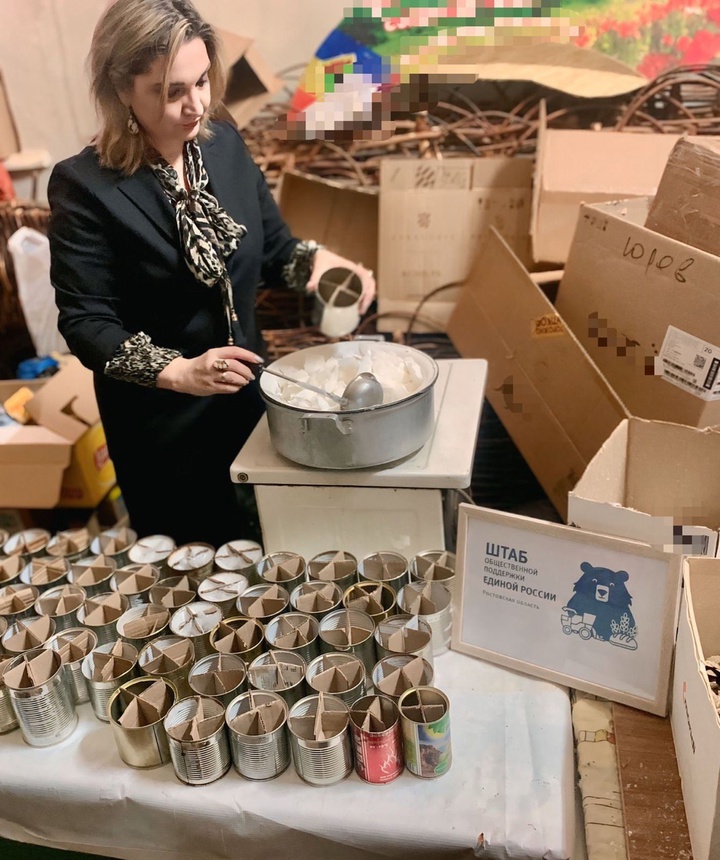 В Белокалитвинском районе изготавливают окопные свечи для бойцов СВО