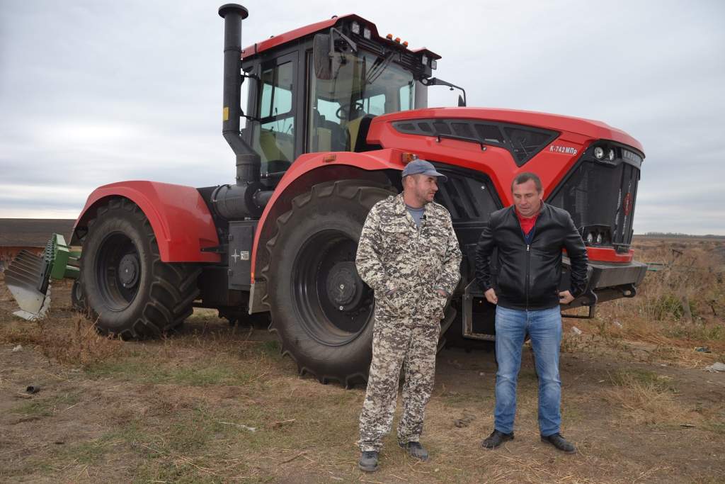 Юрий Слюсарь рассказал, какие районы Ростовской области первыми начали посевную