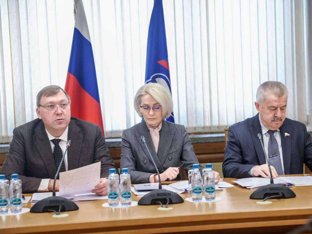 В Ростовской области подвиг героев ВОВ будет увековечен специальными мемориальными табличками