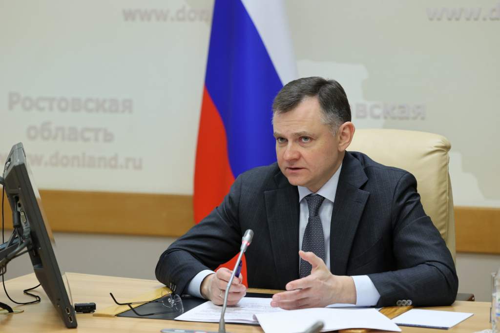 Юрий Слюсарь поручил усилить контроль за дорожными работами в Ростовской области