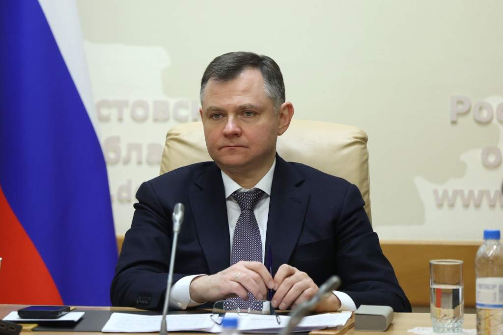 Через приложение МЧС: Юрий Слюсарь рассказал об усилении мер информирования жителей Дона о беспилотной опасности