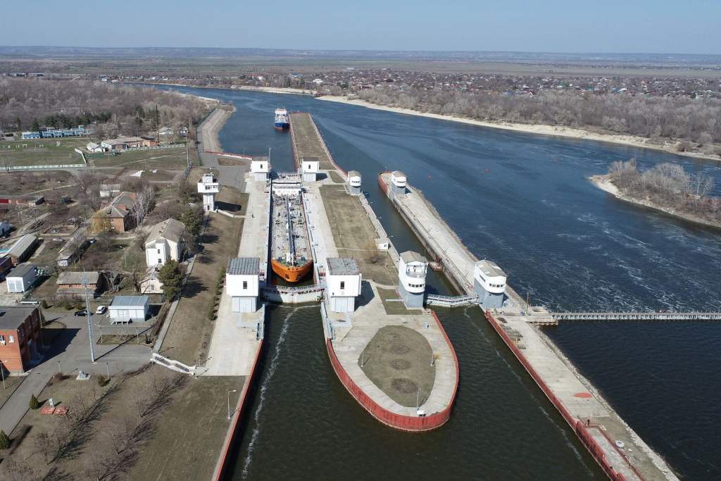 Юрий Слюсарь предложил обновить Стратегию развития Ростовской области