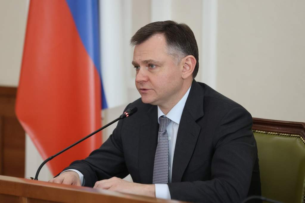 Юрий Слюсарь выступил за расширение возможностей регионального маткапитала для семей Дона