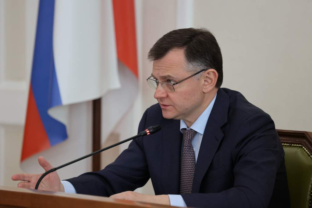 Юрий Слюсарь раскритиковал региональный минздрав за проблемы с инсулиновыми иглами для детей-диабетиков