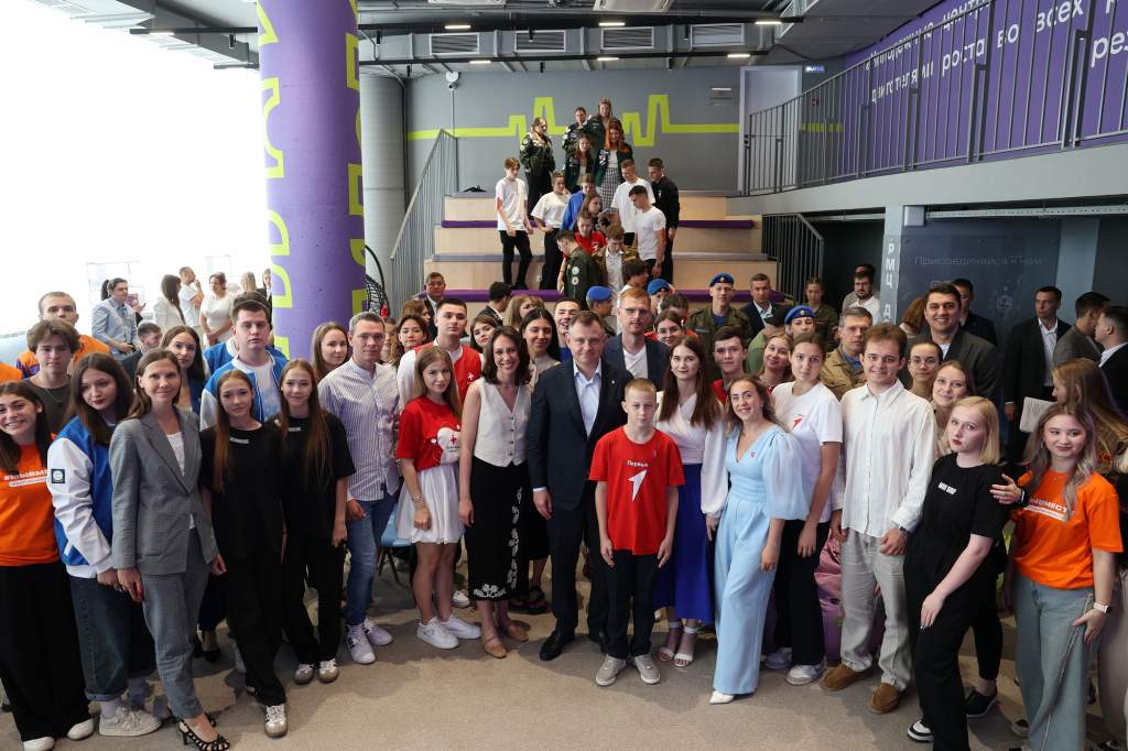 Юрий Слюсарь: «Горд тем, что на Дону так много неравнодушной молодежи»