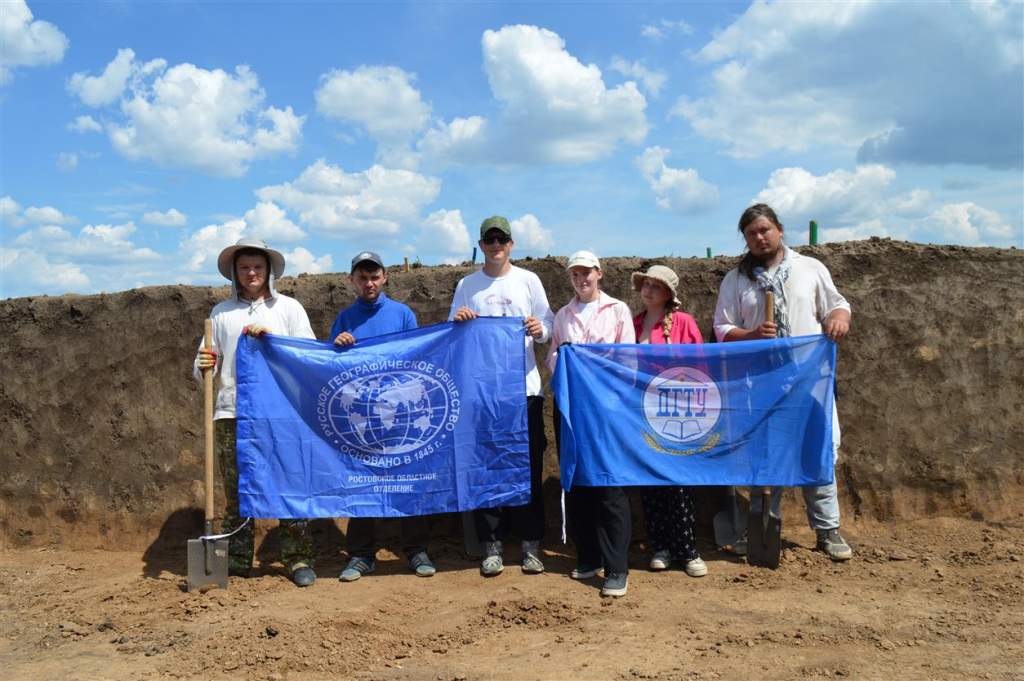 Тайны древнего кургана: археологические раскопки в Белокалитвинском районе