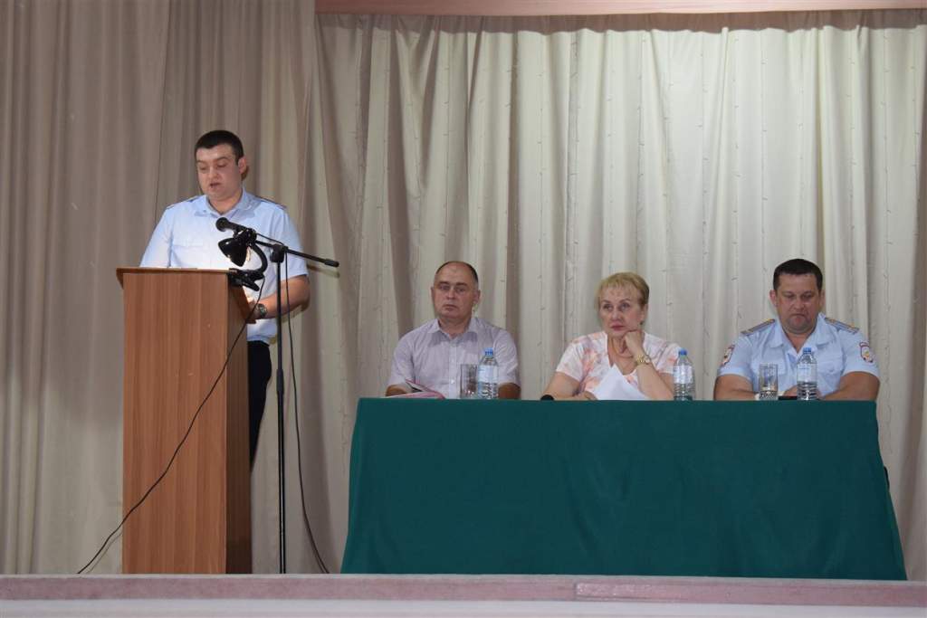 Привести в порядок дороги: о достижениях и задачах Горняцкого поселения