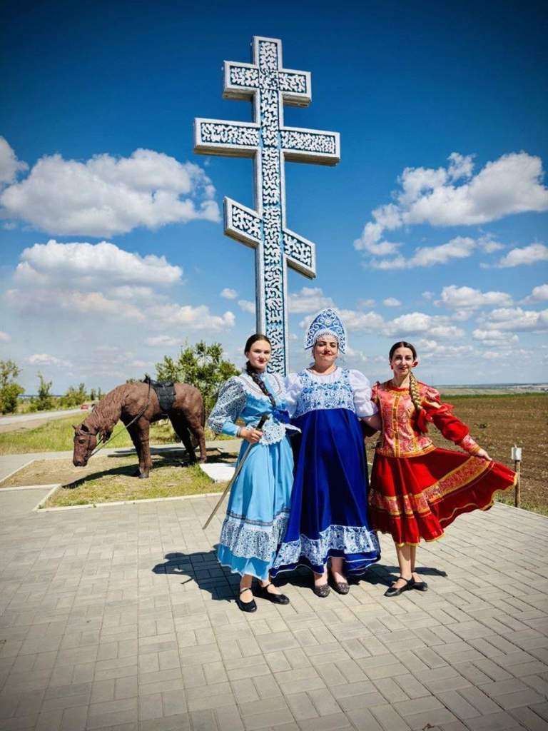 Еще два клипа на «Жар-птице» представила талантливая белокалитвинка