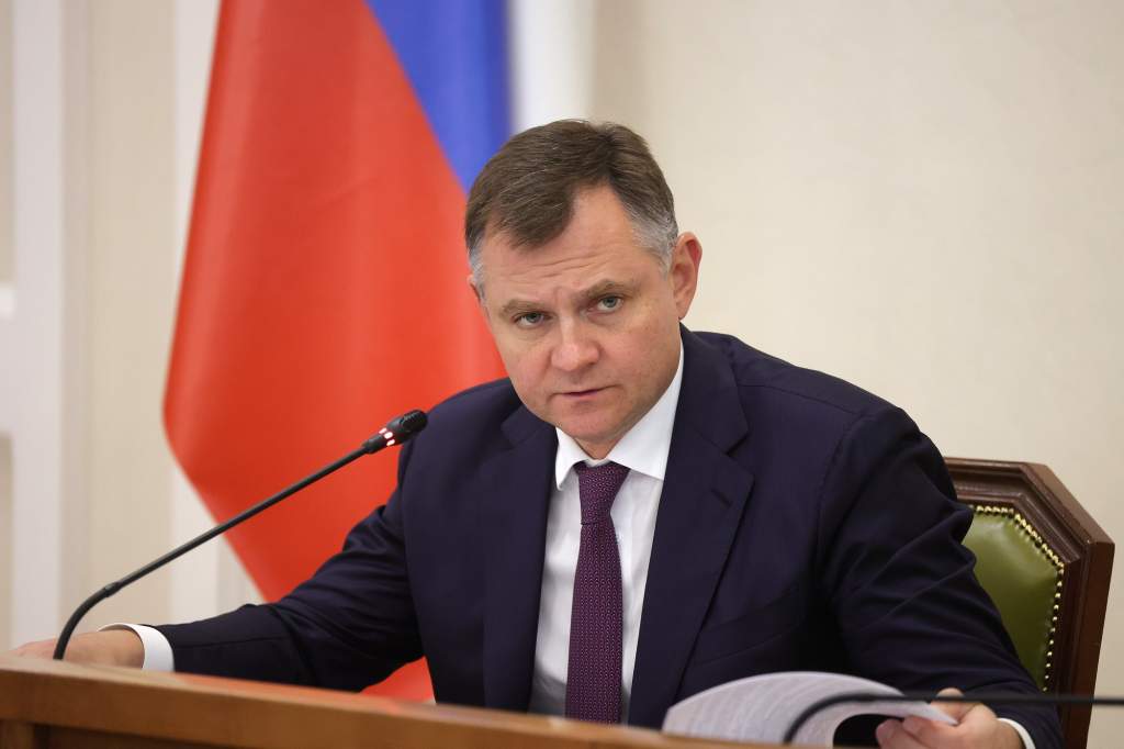 Юрий Слюсарь поручил ускорить установку новых контейнеров для ТКО в муниципалитетах Дона