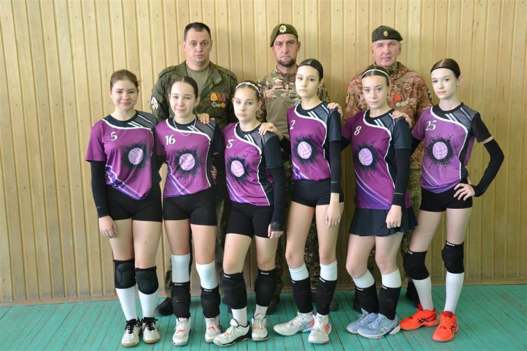 Турнир по волейболу: «Играем за СВОих»