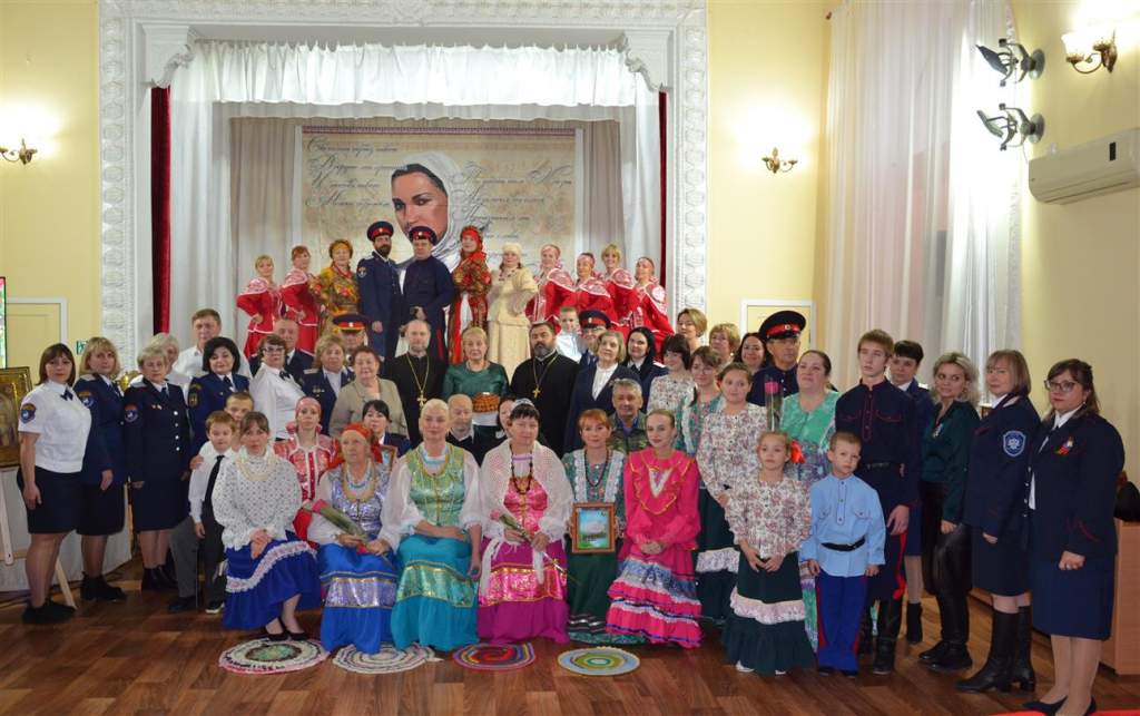 В Белой Калитве  прошел XVII фестиваль казачьих династий