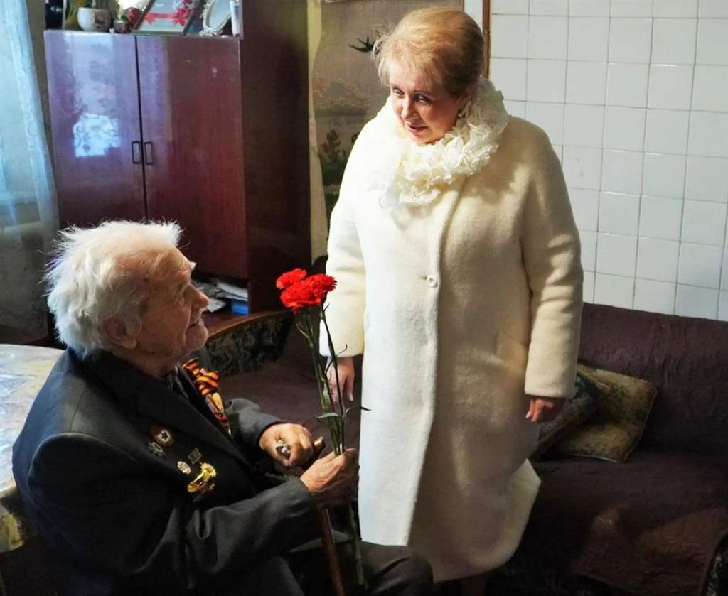 Герои нашего времени: низкий поклон и безмерная благодарность