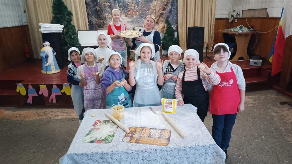 Мы варенички лепили