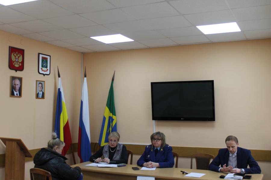 Ольга Мельникова проведет консультационную встречу с участниками СВО