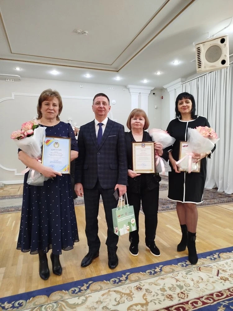 Белокалитвинцы получили областные награды