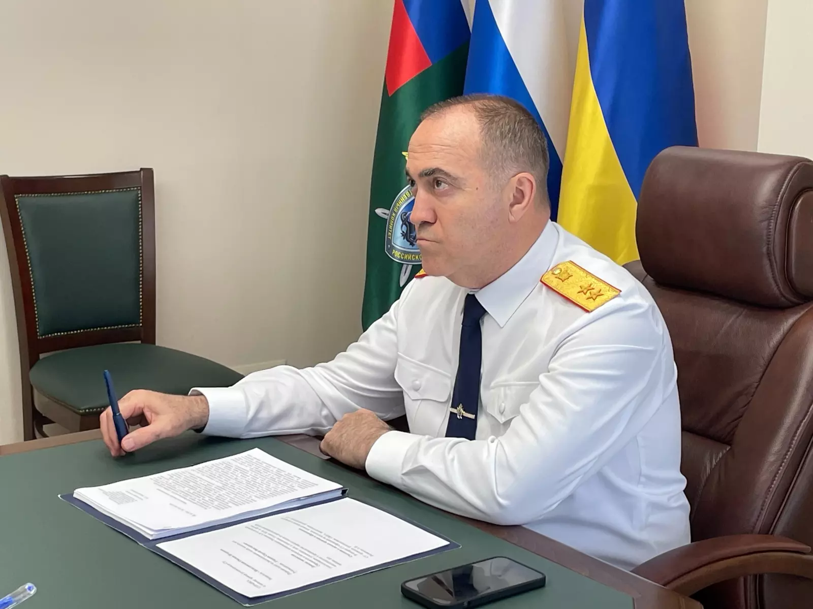 Руководитель следственного управления СК РФ по Ростовской области Аслан Хуаде в эксклюзивном интервью Donday прокомментировал свою отставку